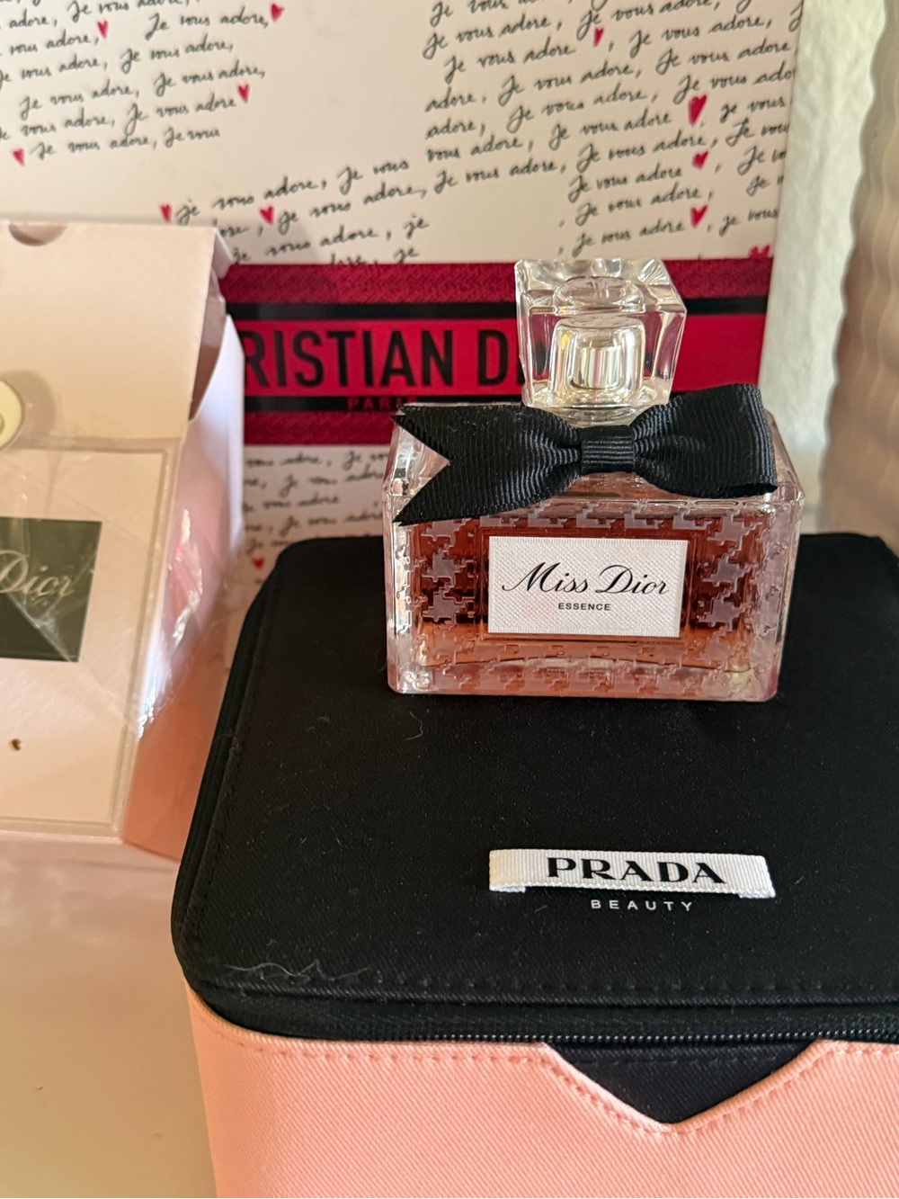 Christian Dior Miss Dior Essence Parfum 2.7 fl oz / 80 ml + case  Authentic